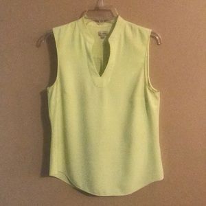 Cremieux sleeveless top lime green S.